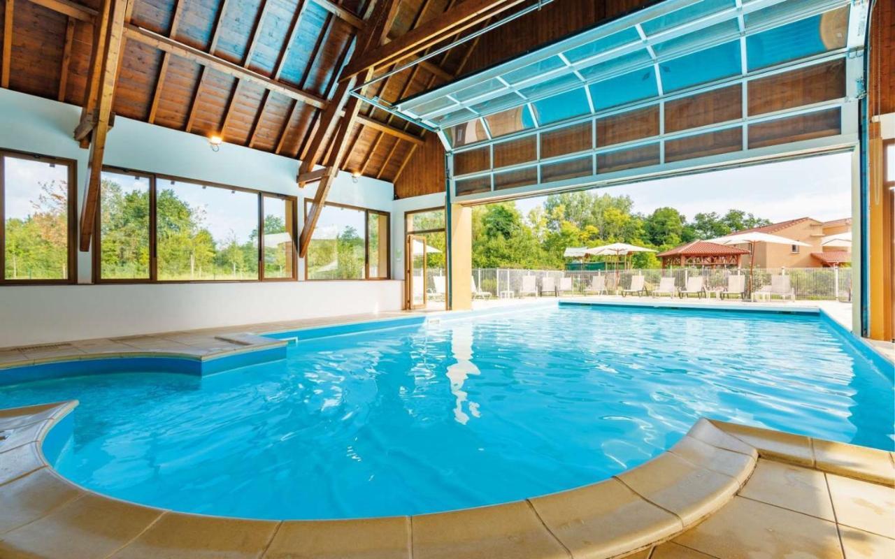 Charmant Logement Avec Piscine Bergerac Luaran gambar